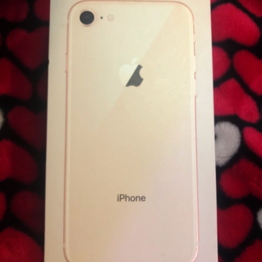 iPhone 8 Rose Gold BOX